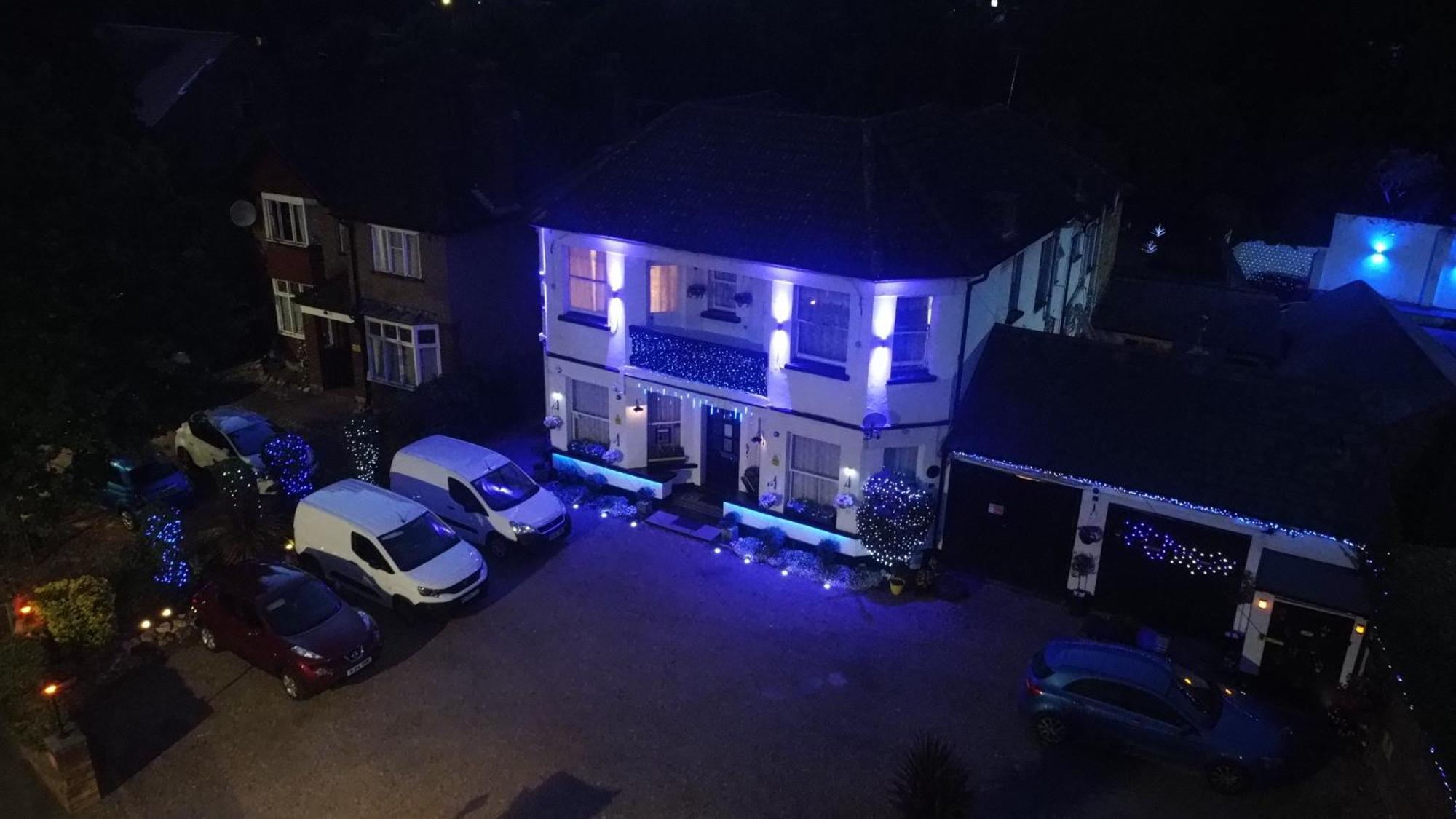 Sussex Lodge Guest House Slough Esterno foto